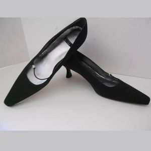 STUART WEITZMAN MARY JANE RHINESTONES SHOES 7.5AA
